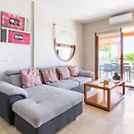 Villa 3 Bedroom With Pool And Jacuzzi *